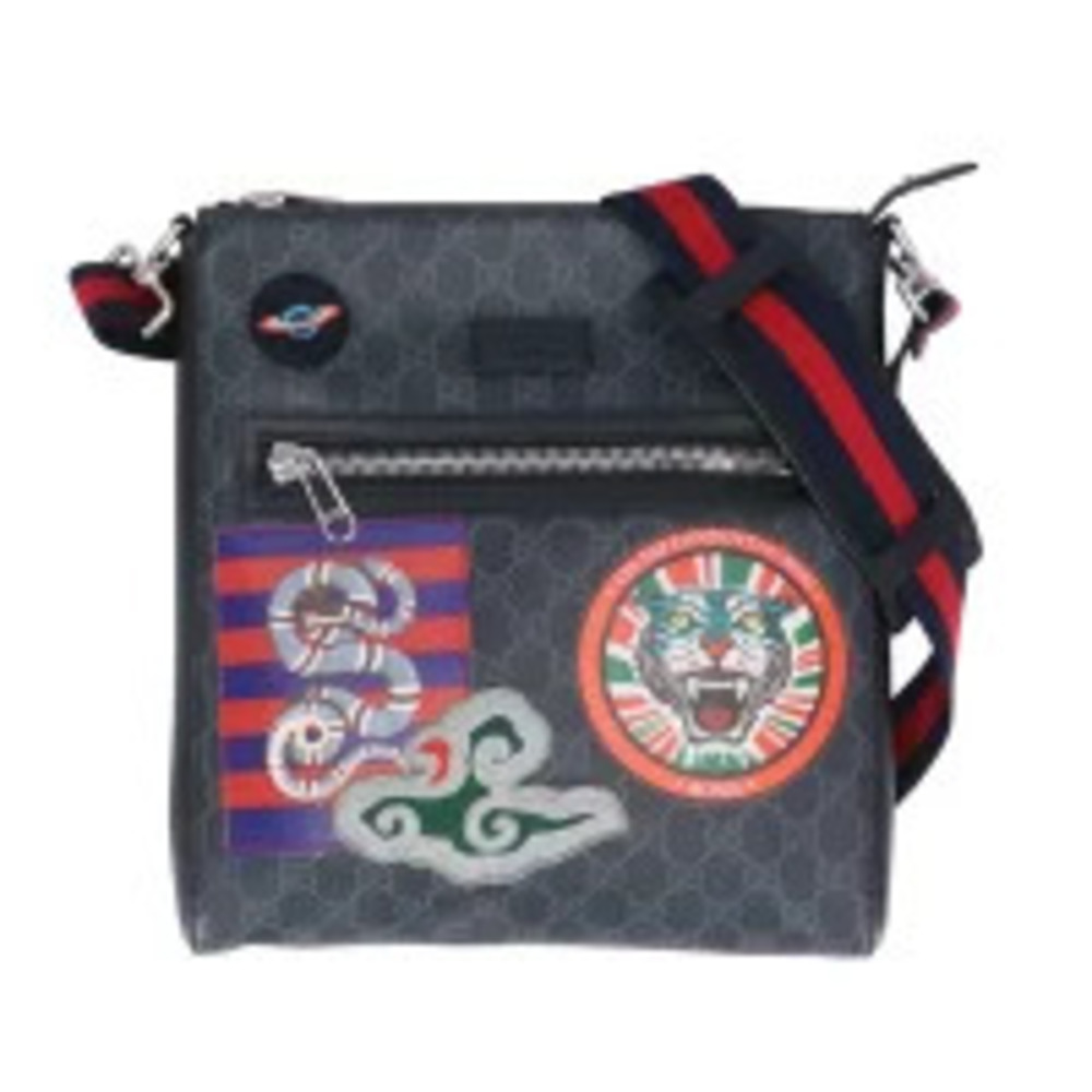 GUCCI Courier GG Supreme Patch Messenger Bag